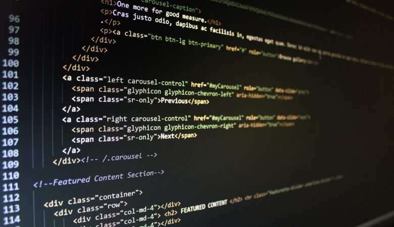 Understanding the Differences: Custom HTML vs Bootstrap for Web Development